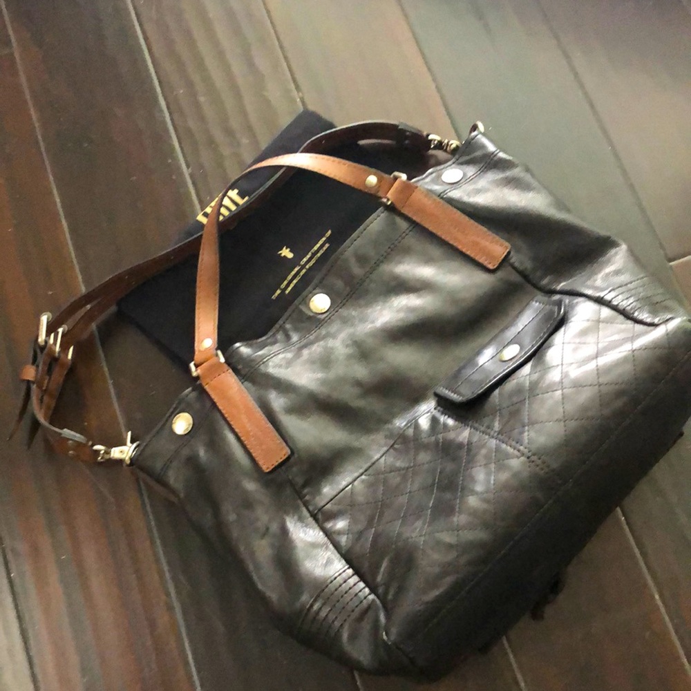 FRYE quilted leather purse!
